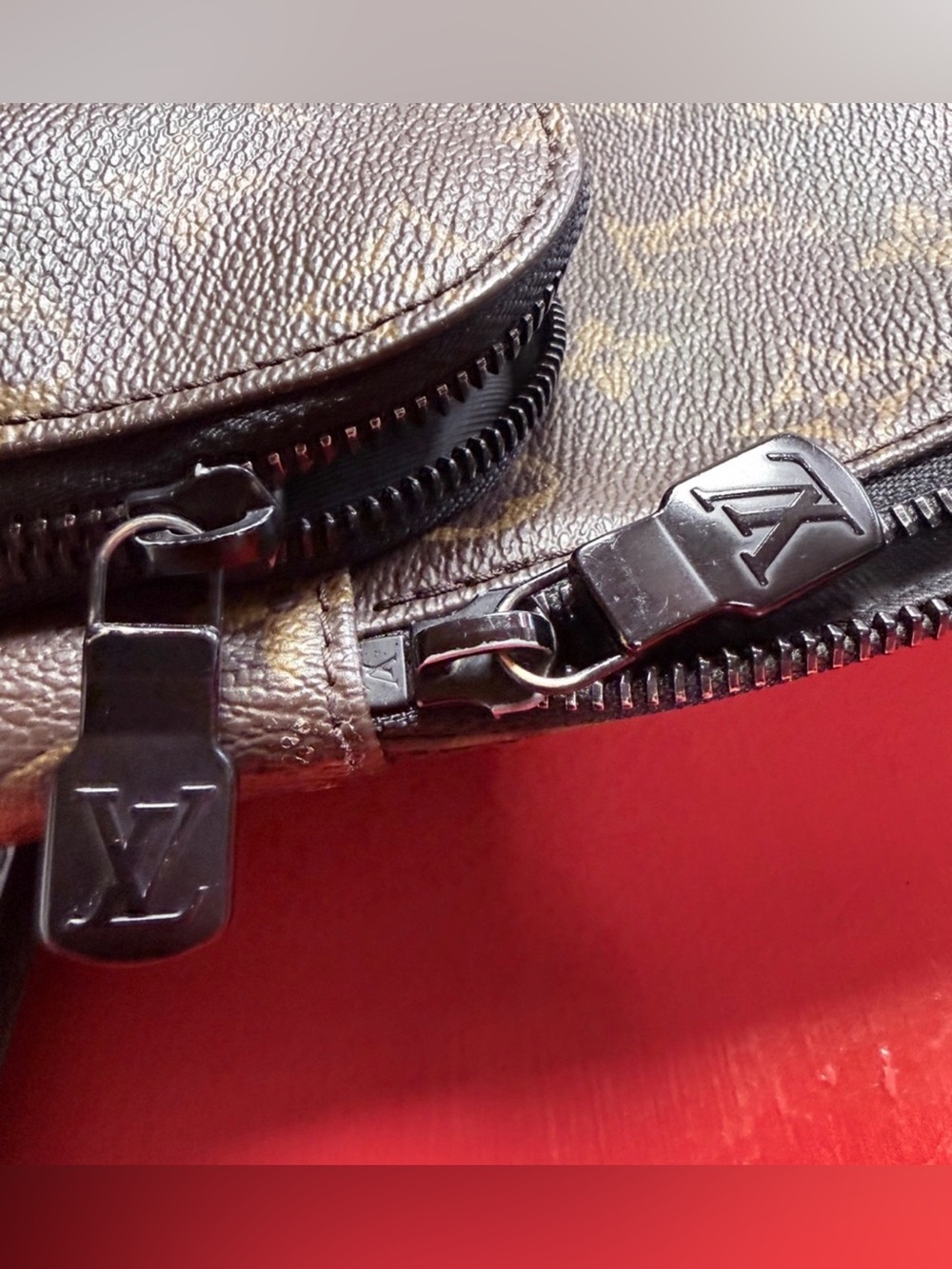 Authentic Louis Vuitton Avenue Sling Bag - Picture 8 of 13
